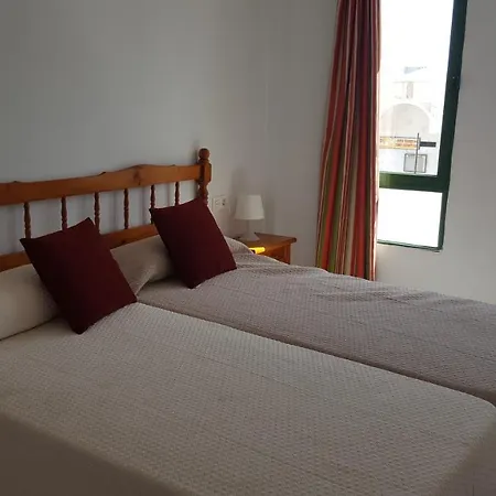 Complejo Residencial Los Carmenes *