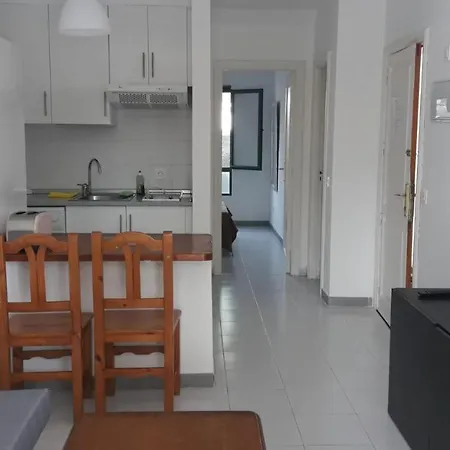 Complejo Residencial Los Carmenes